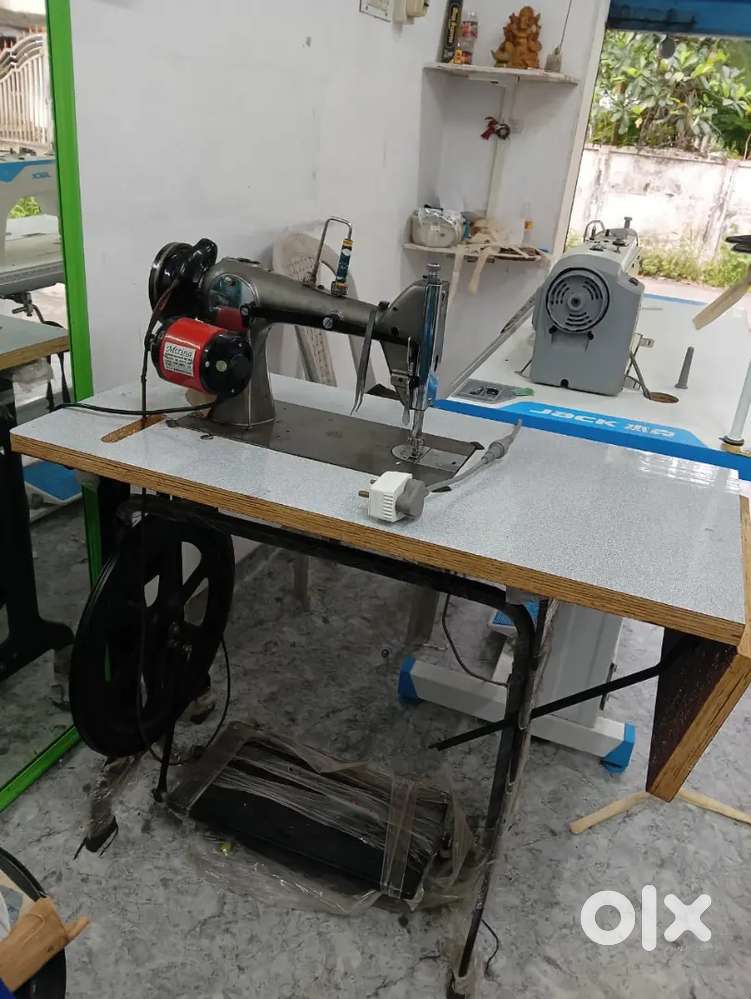 Tailoring machine