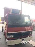 Selling refrigerator vehicle
