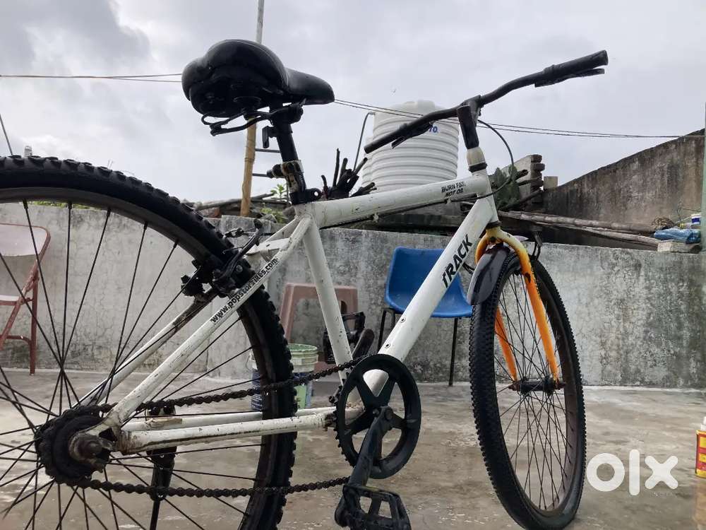 Track sports bicycle