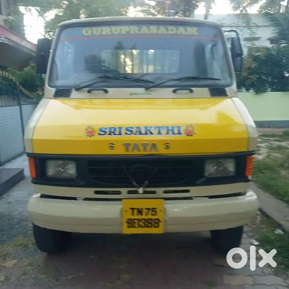 407 NEW TIPPER  ONE YEAR INSURANCE ONE YEAR FC