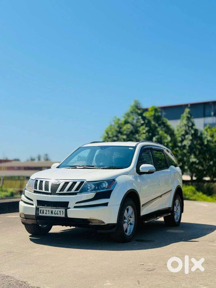 Mahindra XUV500 W8 AT, 2013, Diesel