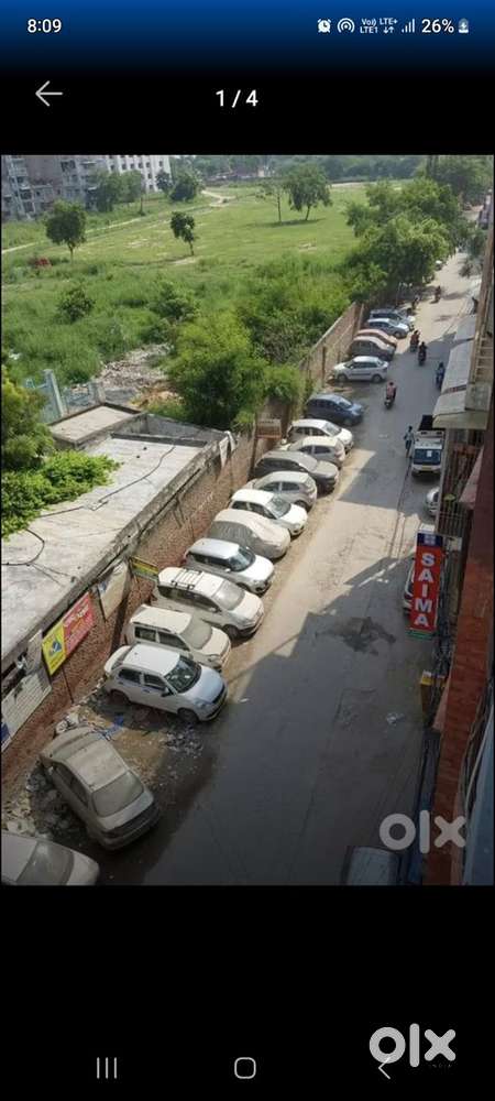 looking for a flat partner