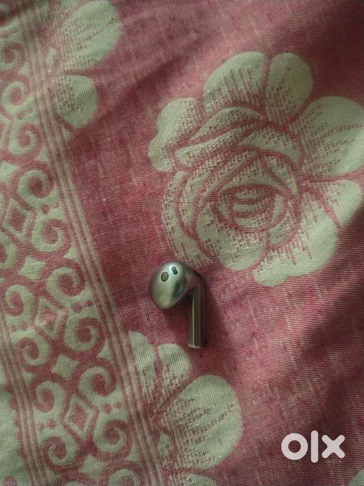 Samsung buds 3 Right earbud only