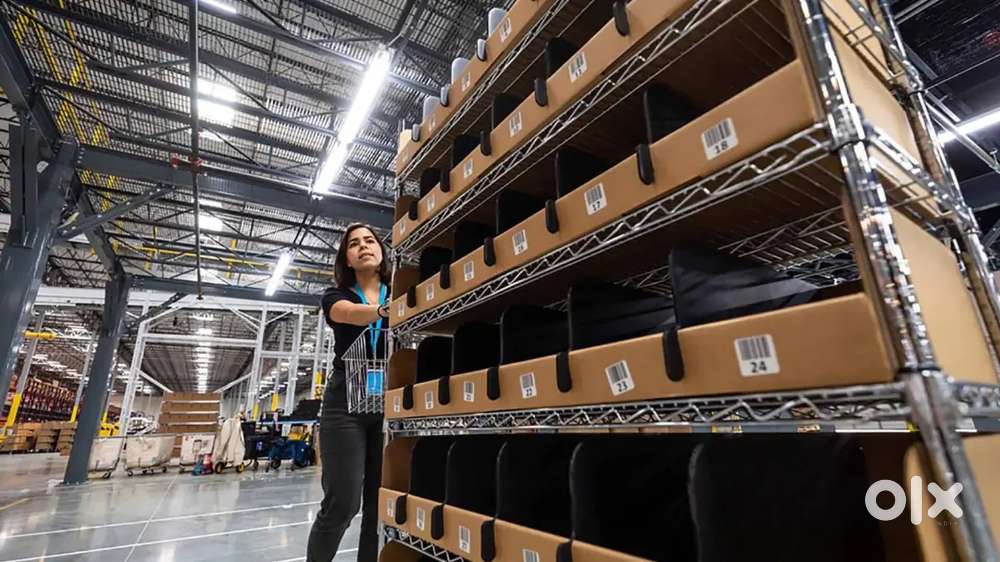 WAREHOUSE IS BOOKING OUT THE EMPLOYEES.