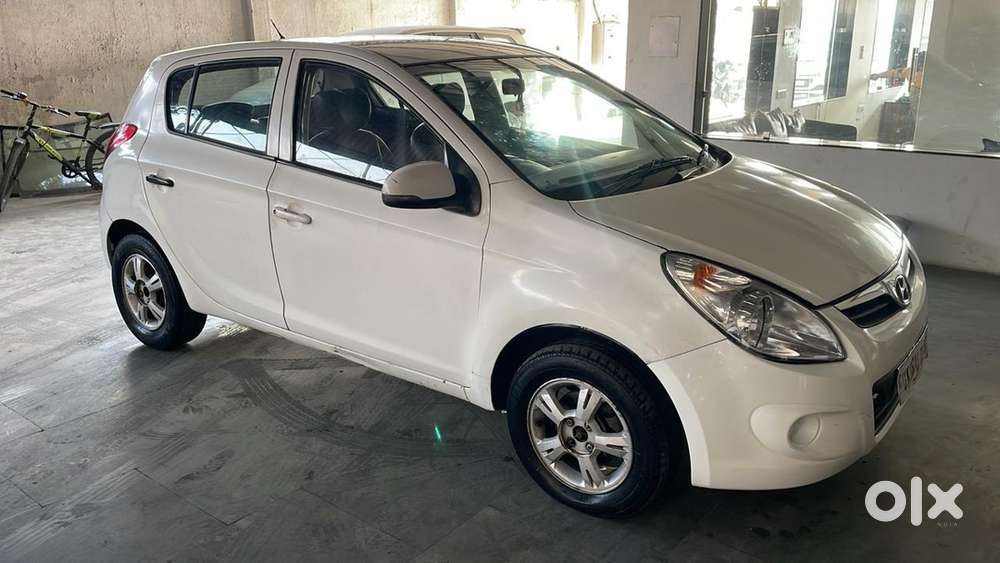 Hyundai i20 2011 Diesel 160000 Km Driven