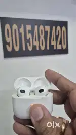 Apple Airpods 3 in Good condition