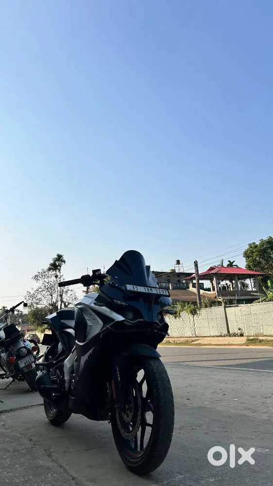 RS200 BS6 For selling