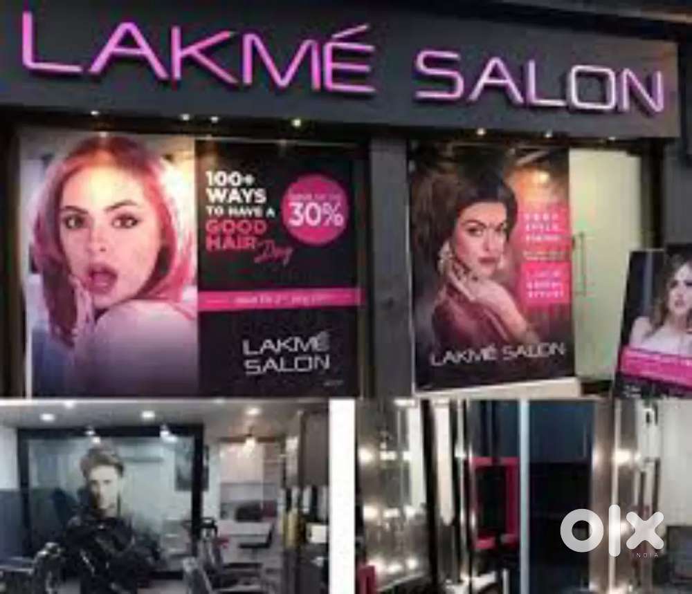 Fresher House wife apply here scooty complsory ho