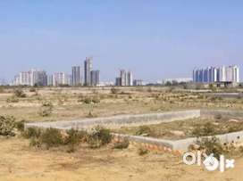 सेल 33 फिट रोड पर शानदर प्लाट अभी बुक करे