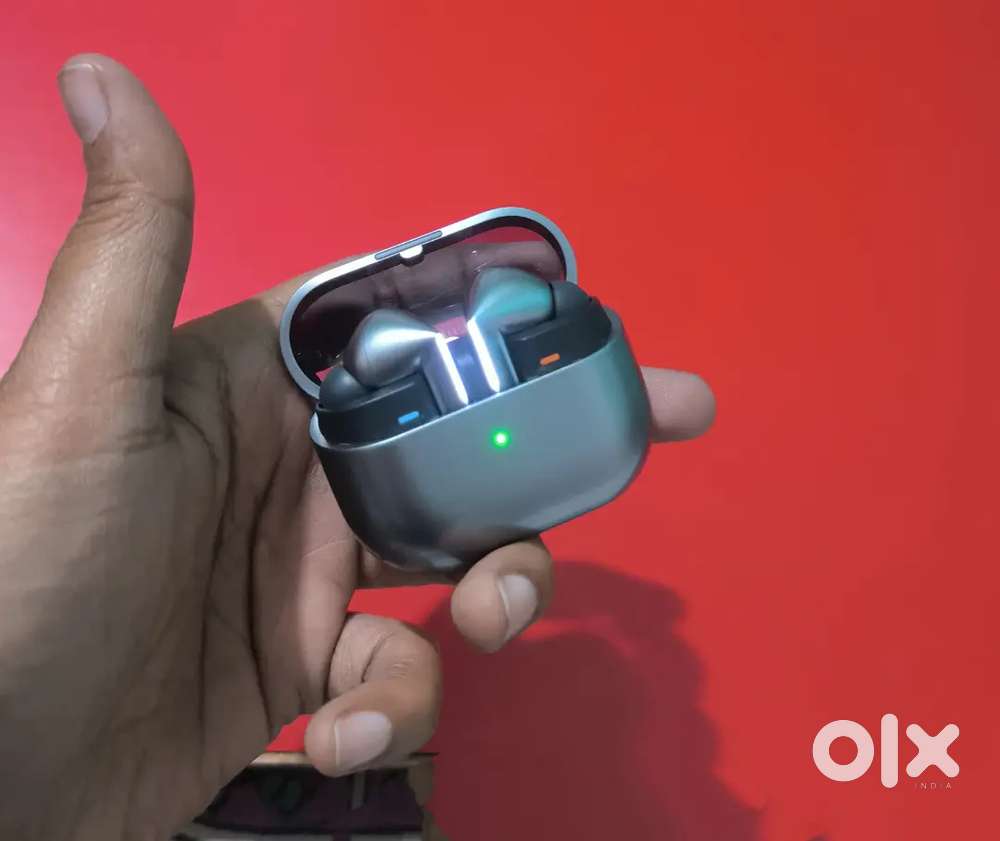 Samsung Galaxy Buds 3 Pro Perfectly Working without Bill Box Worth 20k