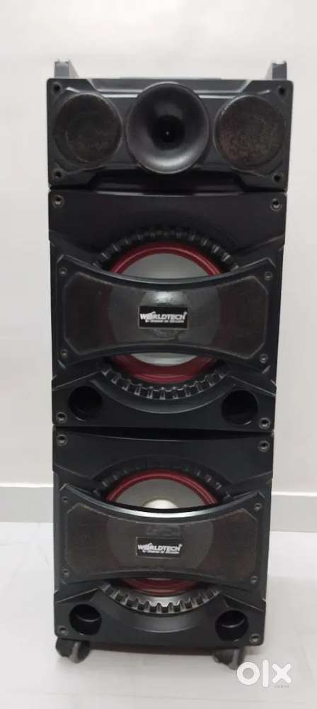 D. J Tower Speaker with F.M 5000 watts ka speaker hai