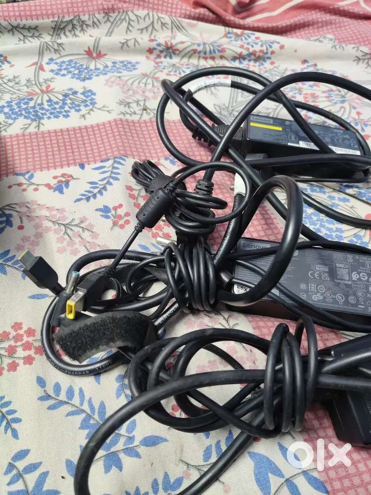 Laptop original charger lenovo and HP@500