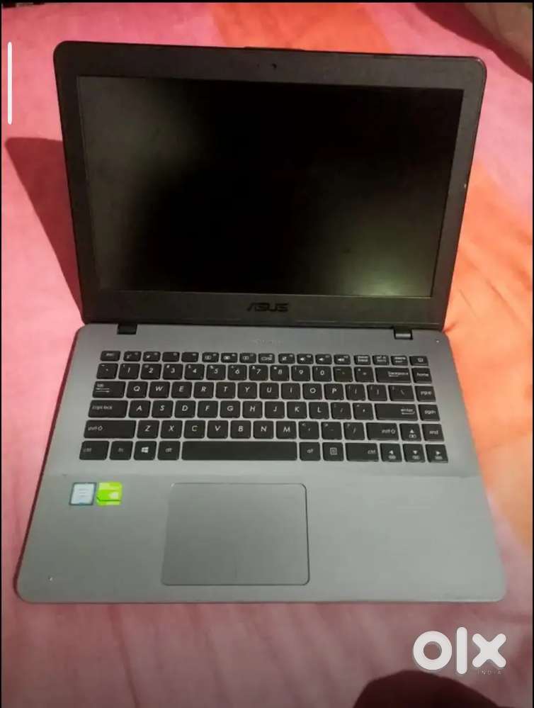 Laptop i5 8th gen Asus with graphics & 12 GB ram
