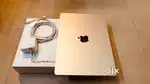Apple Macbook M2 Air