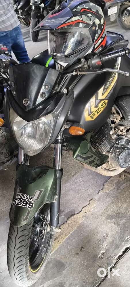 BRAND: YAMAHA FZs urgent sale