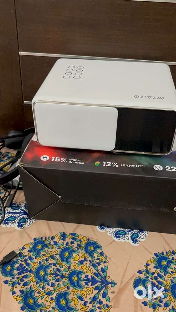 Projector- beat price