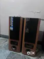 Tower Speaker with heavy bass