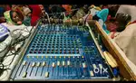 Yamaha 16 channel mixer with flight case good condition