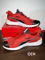 Puma softfoam running shoes