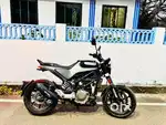 Husqvarna Svartpilen 250