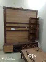 1 room available in 2 bhk