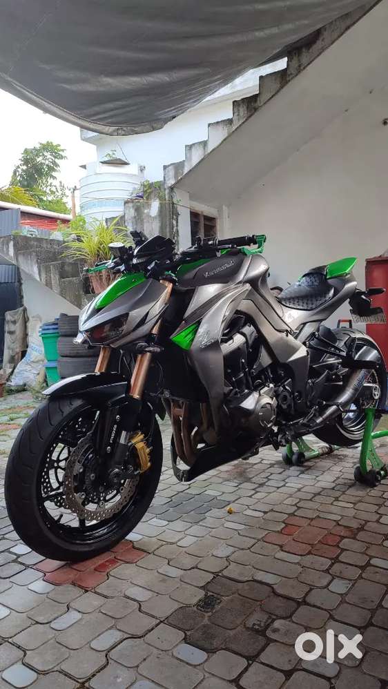 Kawasaki Z1000