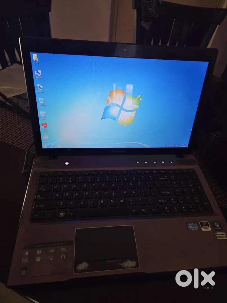 LENOVO Z570