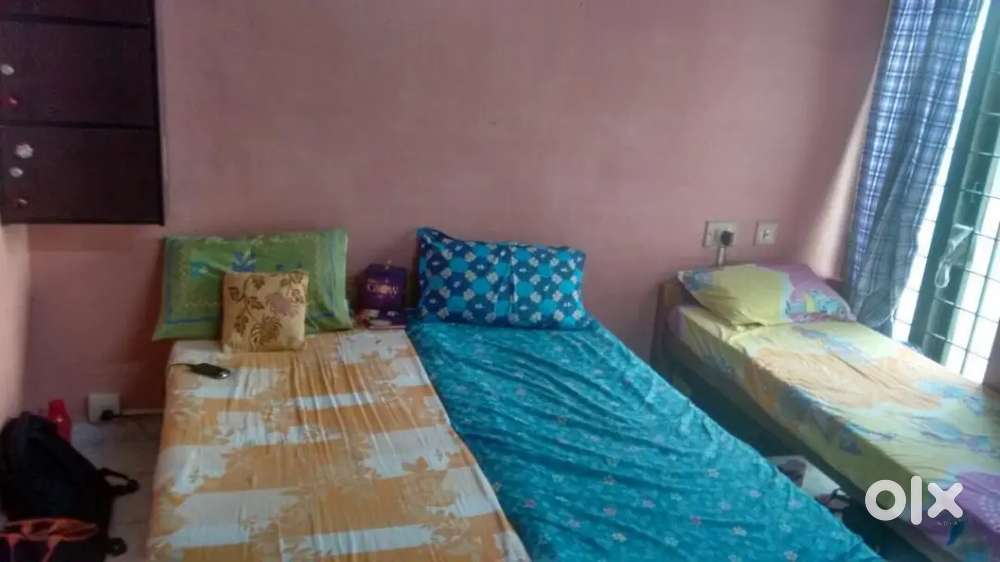 Women's PG near kedar hospital Mugalivakkam porur chennai