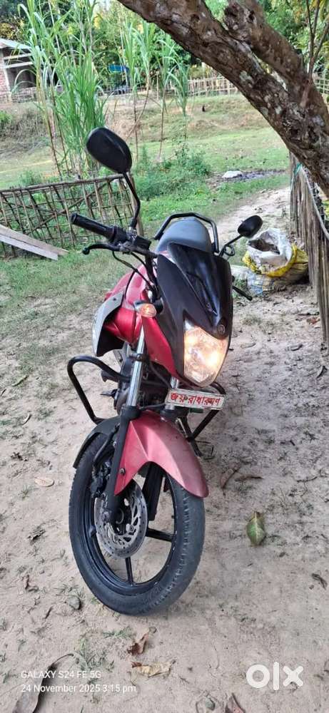 Yamaha sz rr 
Good cnditions