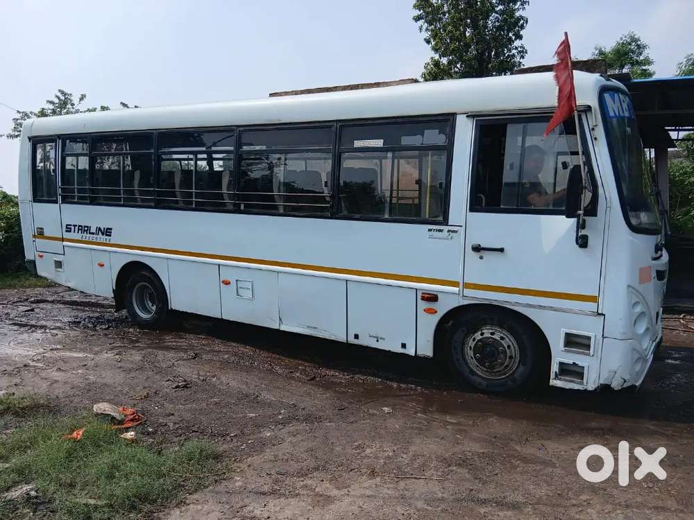 Eicher bus 33 seater