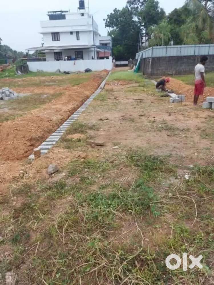 4 CENT HOUSE PLOT SALE RINAI HOSPITAL