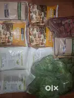 Sausce and oregano sachets