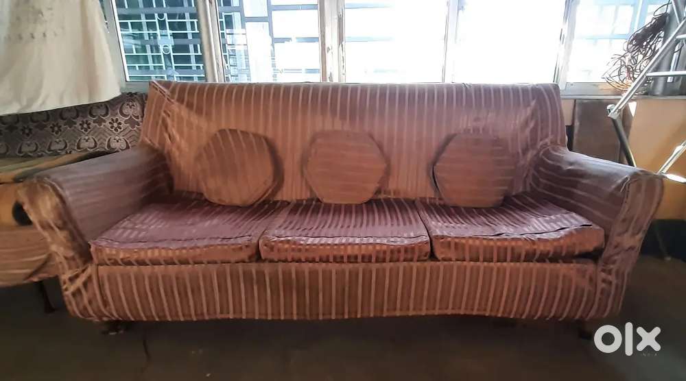 3-Seater Sofa with Cushion.