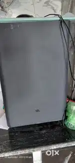 Jbl 300 wts deep bass