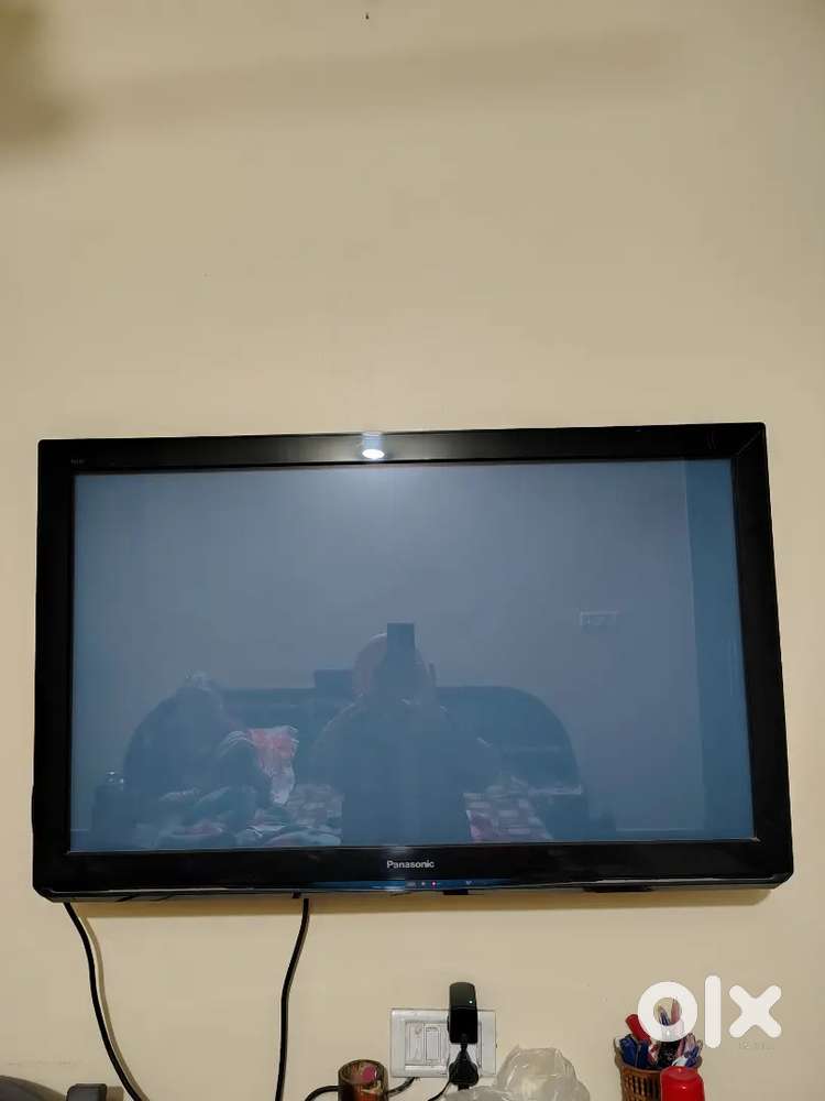 46 inch Panasonic LCD