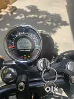 Royal Enfield Meteor 350 (Matte Green)