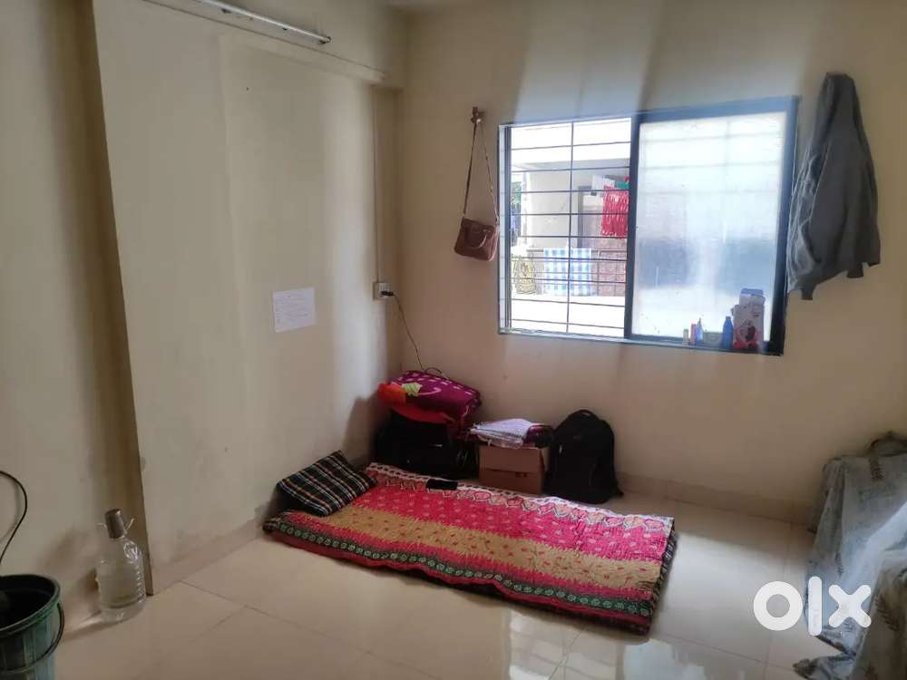 Immediately required female flatmate near Suryadatta college Bavdhan