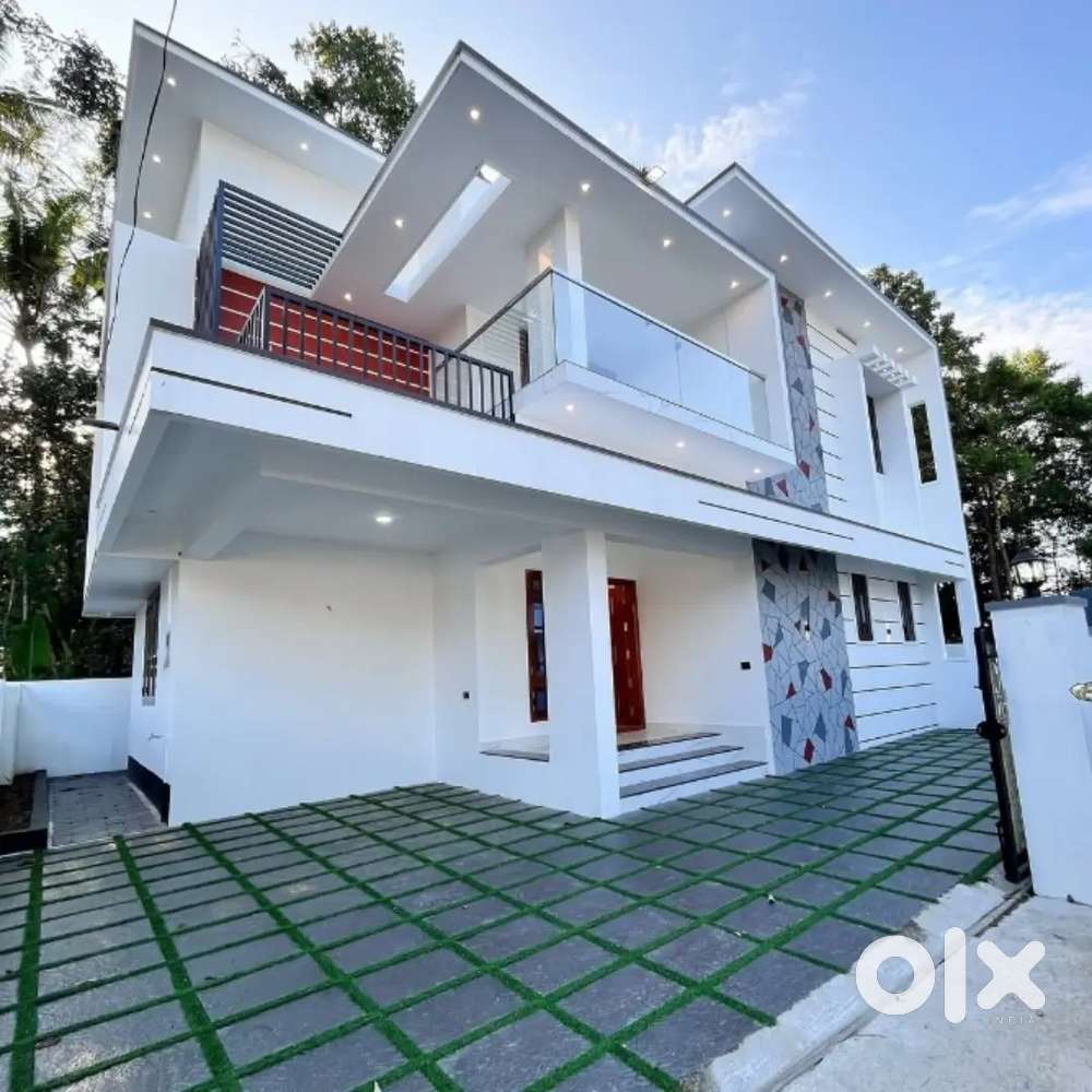 കൊടുവായൂർ Marian കോളേജിൻ്റെ അടുത്തായി 2 & 3 BHK വില്ലകൾ 36 ലക്ഷം മുതൽ