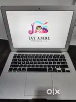 Apple mac book 3