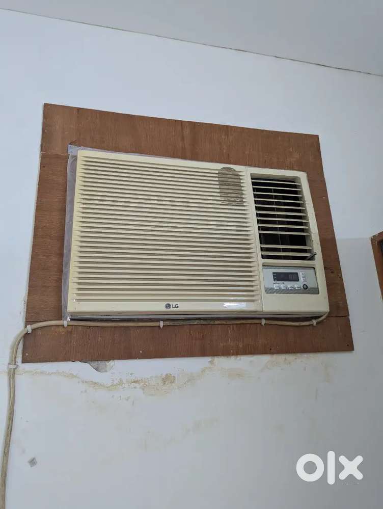 LG 1.5 ton AC with stabilizer