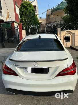 Well maintained car.. both keys bew tyres, insurance till august 2024