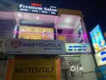 Salon sale 1700000 included security and monthly rent 20k.