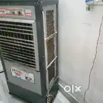 SLIM IRON BODY CHILLED COOLER IN FULLY WORKING CONDITION
