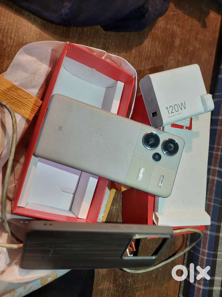 Note 13pro plus 5g 12+256gb koi bhi kami ni h