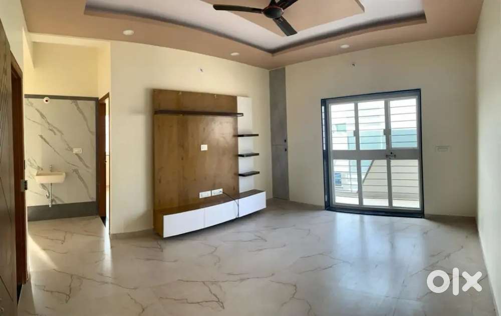 2BHK Semi furnished flat, Bauxite Road