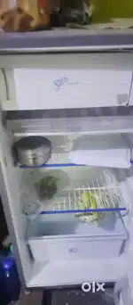 Fridge   5500 mai sale Krna hai