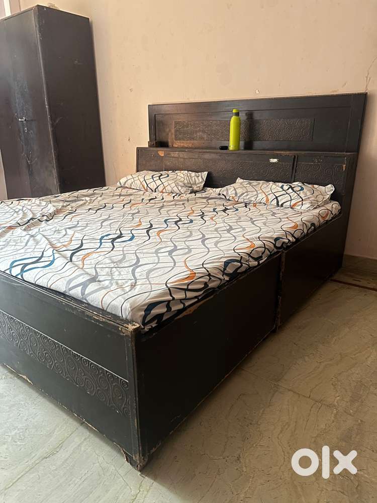 Double bed