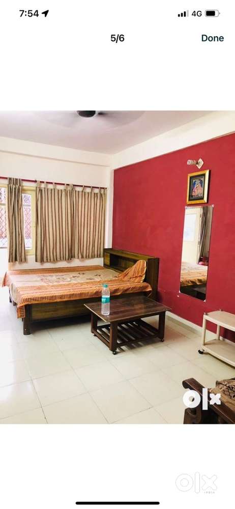 Studio Furnished flat