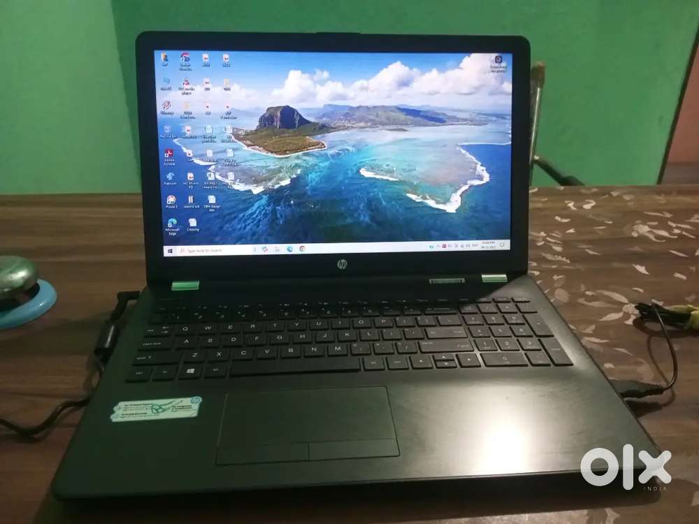 HP Laptop , 4GB RAM, 1TB Storage