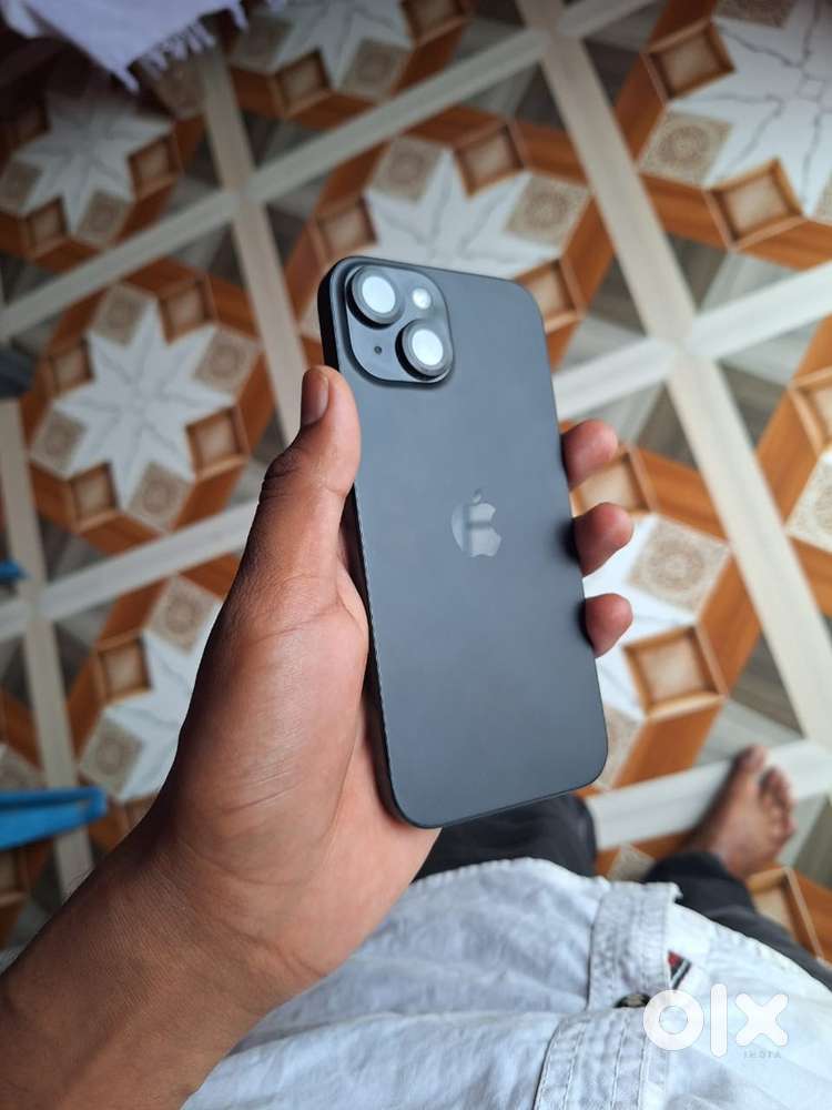 Iphone 15.  128 gb